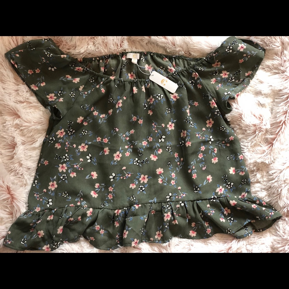 Off the Shoulder Floral Top